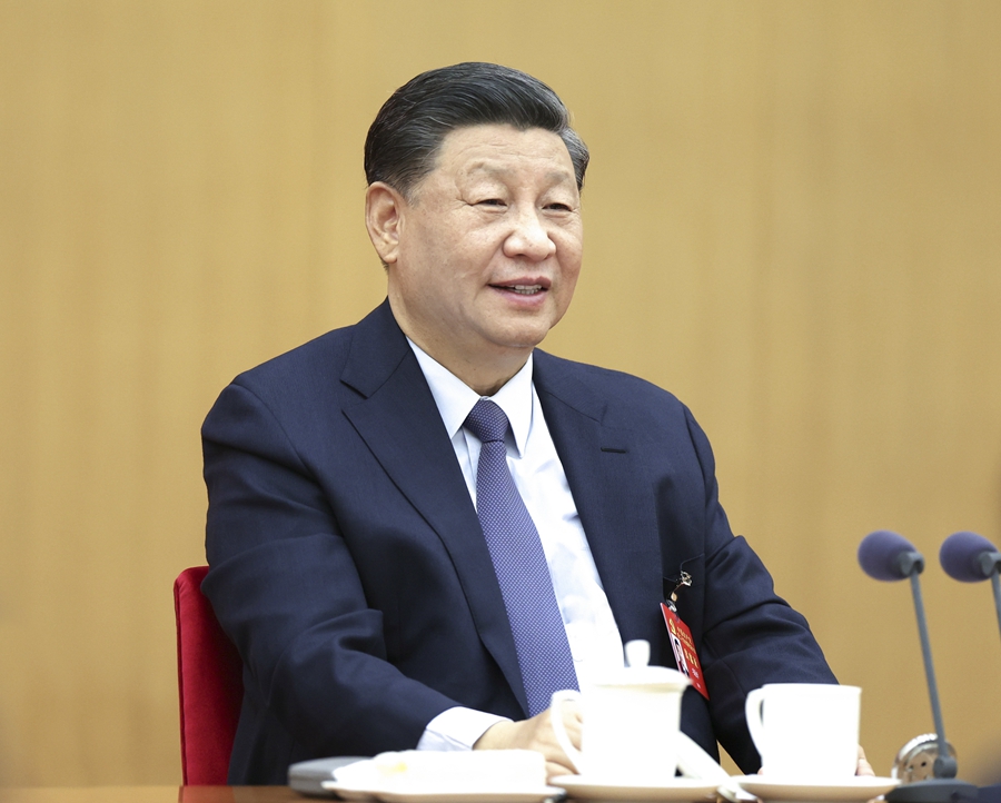 10月17日，習近平同志參加黨的二十大廣西代表團討論。